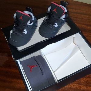 Baby Jordan 4 retro size 3C